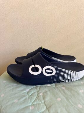 NWT  OOFOS OOahh Sport Slide sandals Men’s size 13